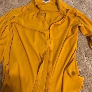 2 gently used t shirts